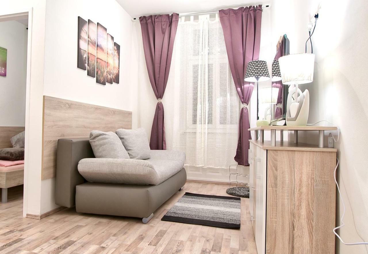 Spongebob Apartment Viyana Dış mekan fotoğraf