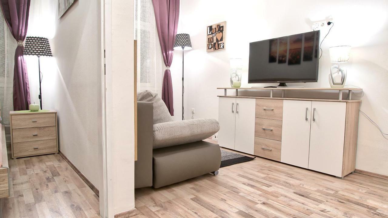 Spongebob Apartment Viyana Dış mekan fotoğraf